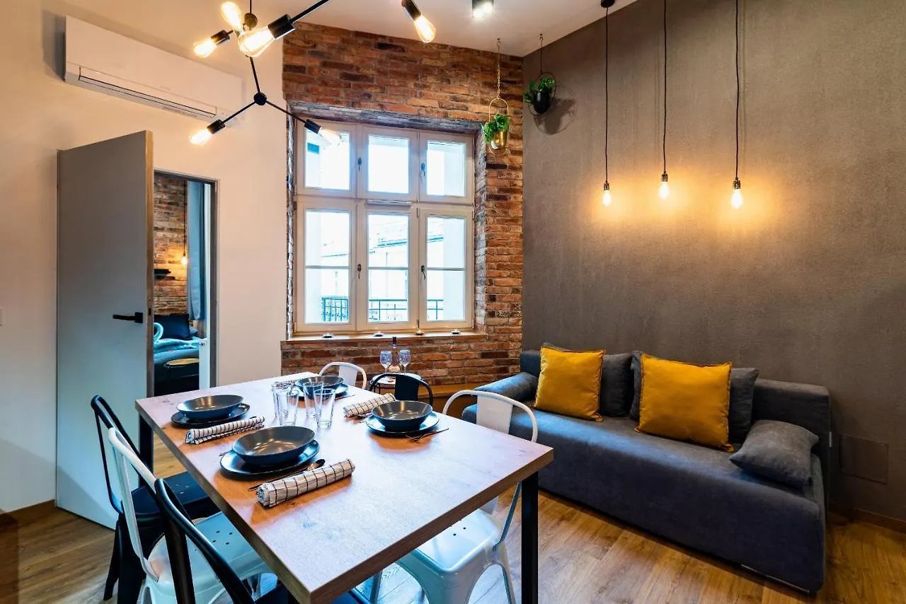 Large 75 M2 Apartment For 6 Guests Next To Wawel Castle Cracovia
